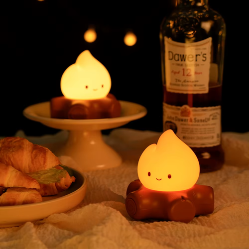 Lámpara con luz cálida y ruido blanco